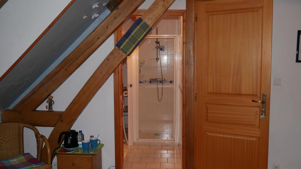 Chambres D'Hotes La Ferme Du Scardon Neufmoulin Exterior photo
