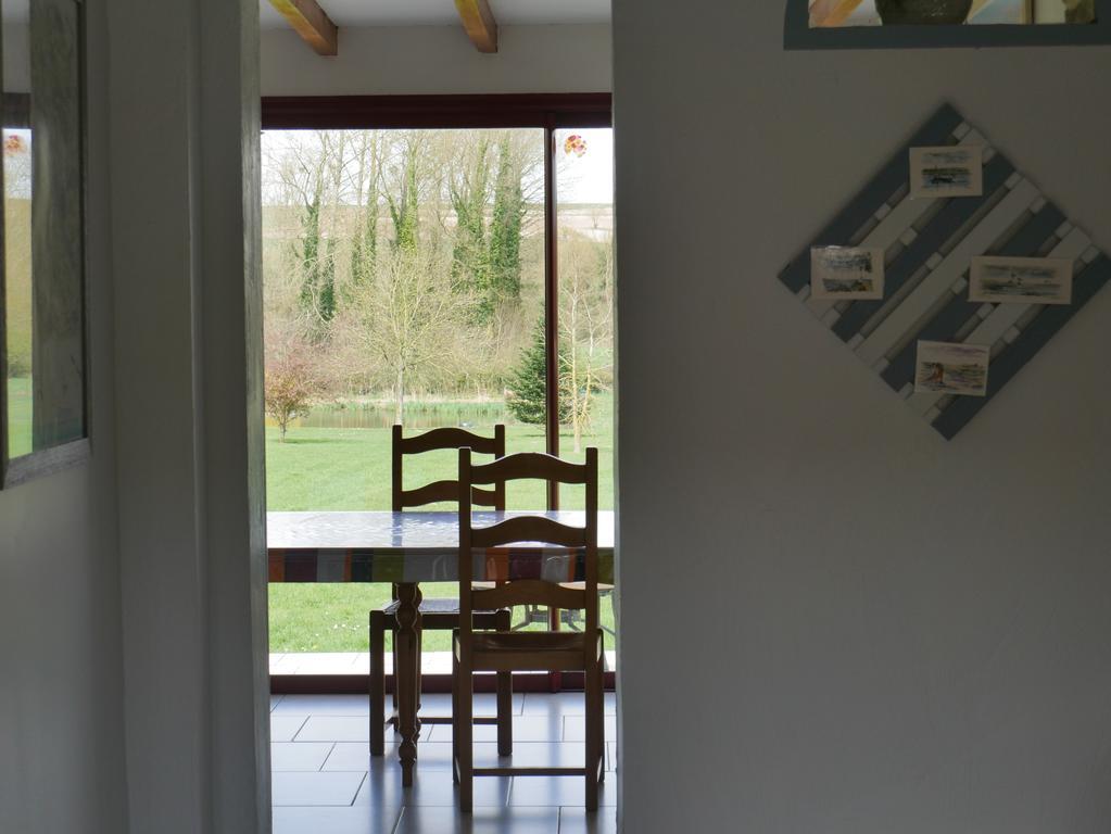 Chambres D'Hotes La Ferme Du Scardon Neufmoulin Exterior photo